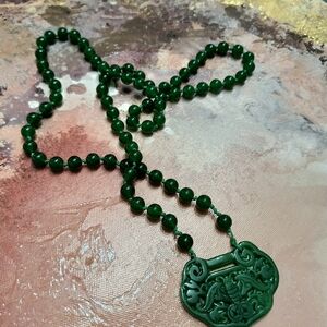 Elegant Green Jade Necklace